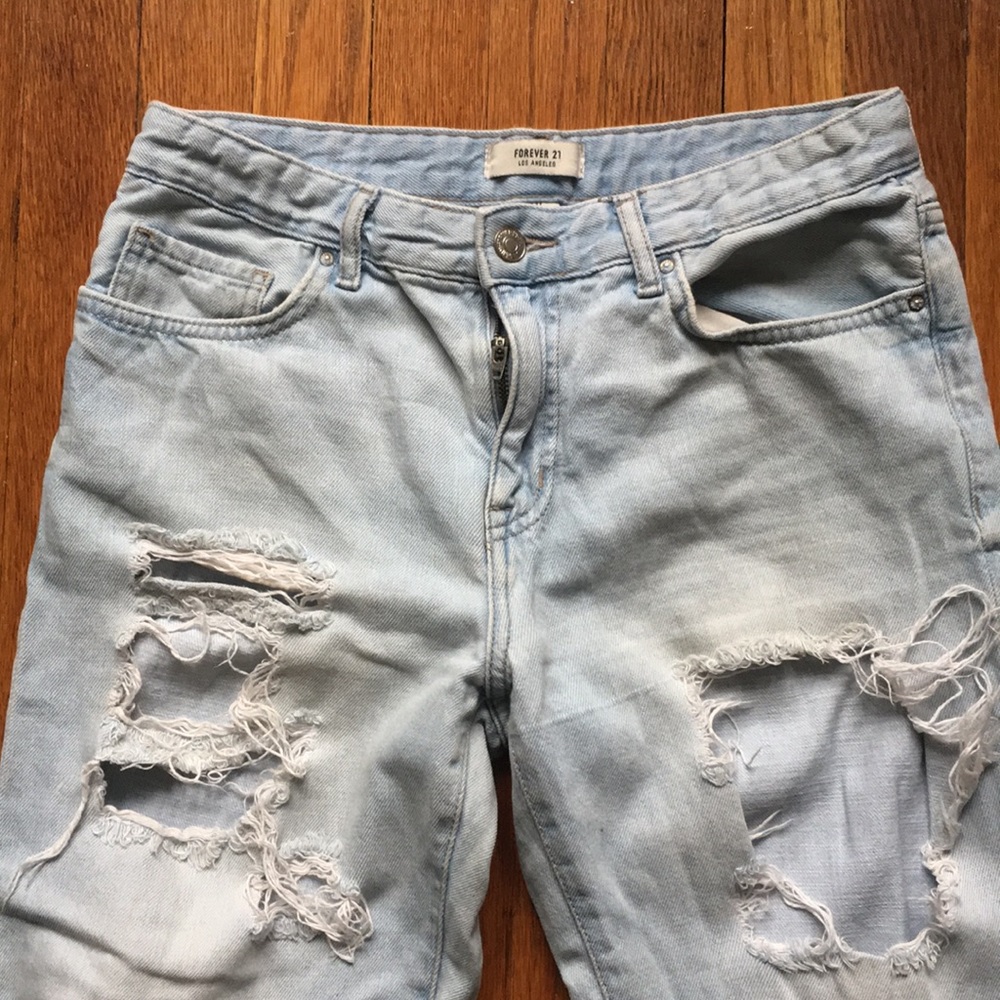 💫Forever 21 Skinny jeans💫 - Picture 2 of 5